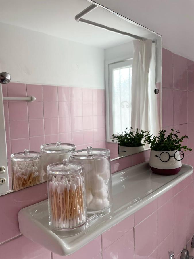 The Coziest Apartment In Афины Экстерьер фото